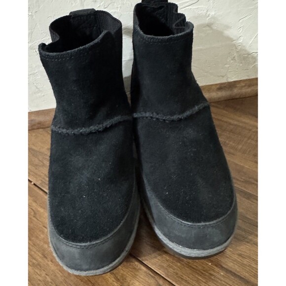 Y2K UGG Women's Kress Black Suede Waterproof Ankle Boots 1095147 Sz 6 Chunky OLD - Picture 7 of 9